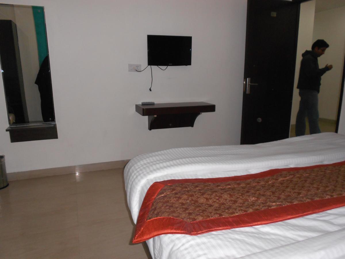 Hotel Lavanya Haridwar Ngoại thất bức ảnh