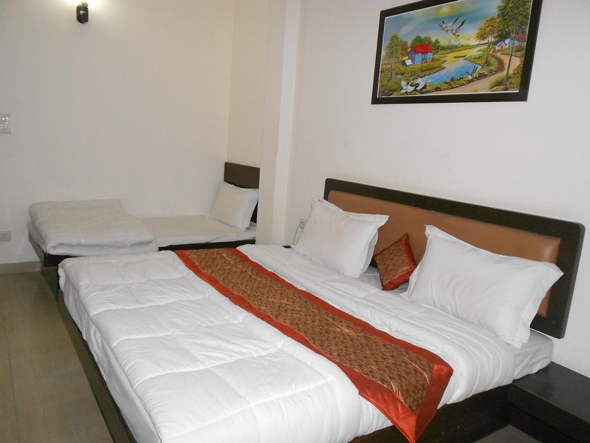 Hotel Lavanya Haridwar Ngoại thất bức ảnh